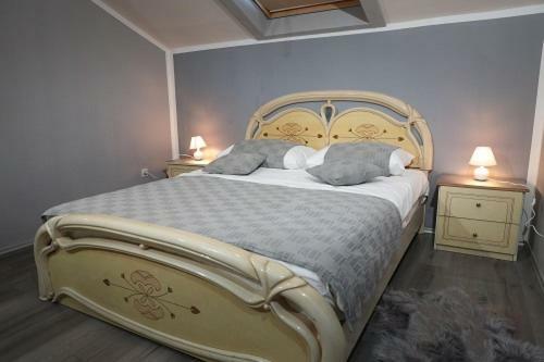 Apartment Laura โรวีน ภายนอก รูปภาพ